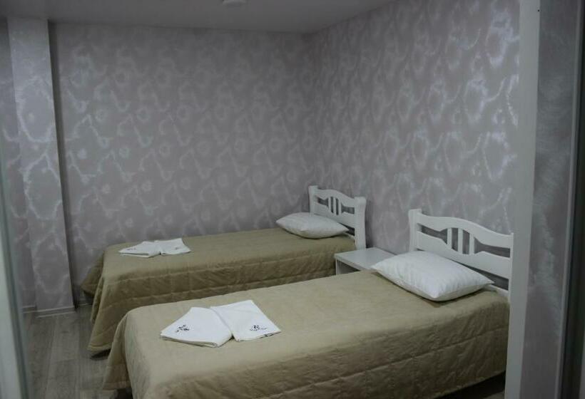 تختخواب در اتاق مشترک, Hostel Vinograd