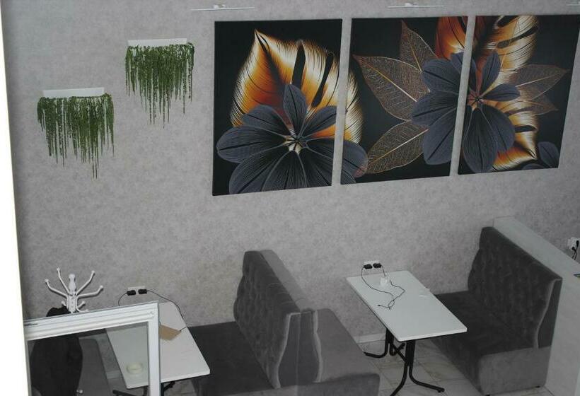 تختخواب در اتاق مشترک, Hostel Vinograd