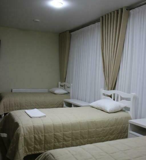 تختخواب در اتاق مشترک, Hostel Vinograd