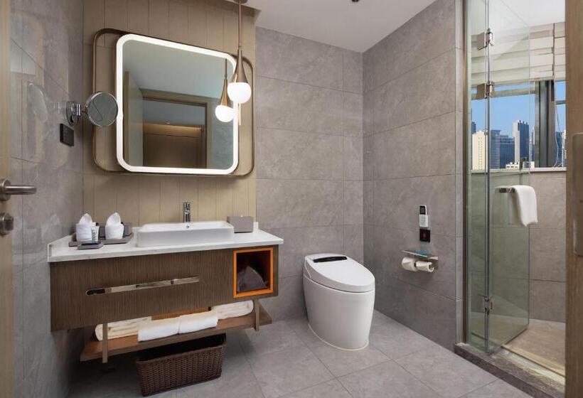 Standardrum King Size Säng, Home2 Suites By Hilton Wuhan Hankou Railway Station