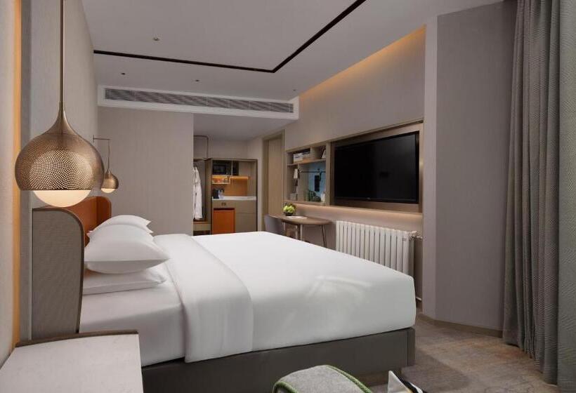 Standardrum King Size Säng, Home2 Suites By Hilton Wuhan Hankou Railway Station