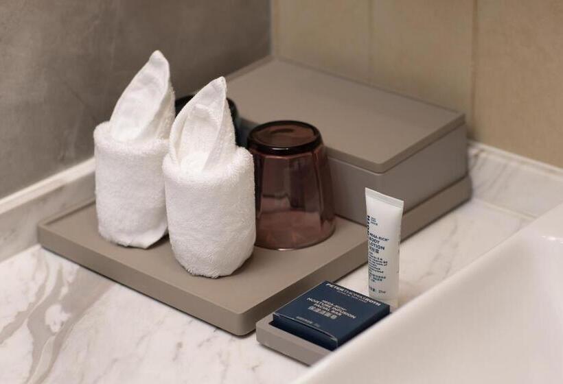 Standardrum King Size Säng, Home2 Suites By Hilton Wuhan Hankou Railway Station