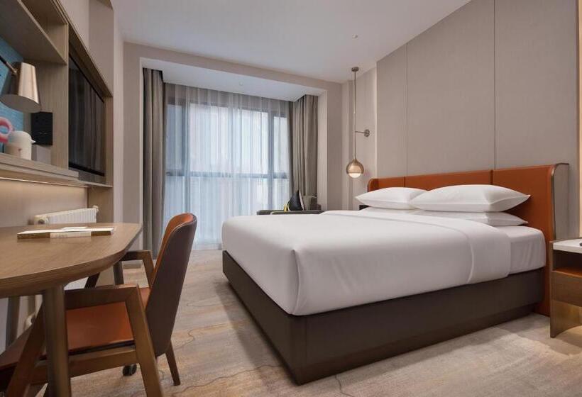 Standardrum King Size Säng, Home2 Suites By Hilton Wuhan Hankou Railway Station