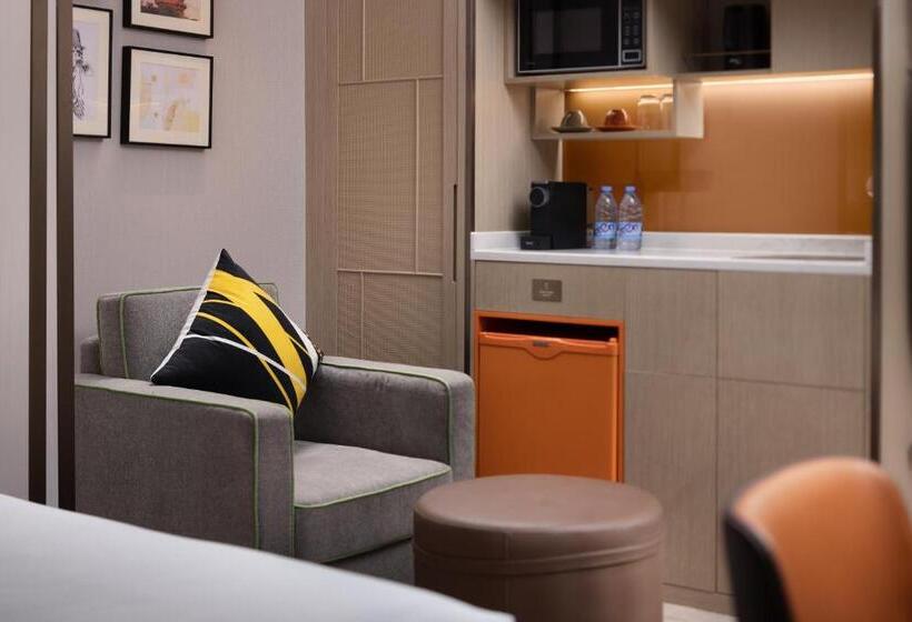 Standardrum, Home2 Suites By Hilton Wuhan Hankou Railway Station