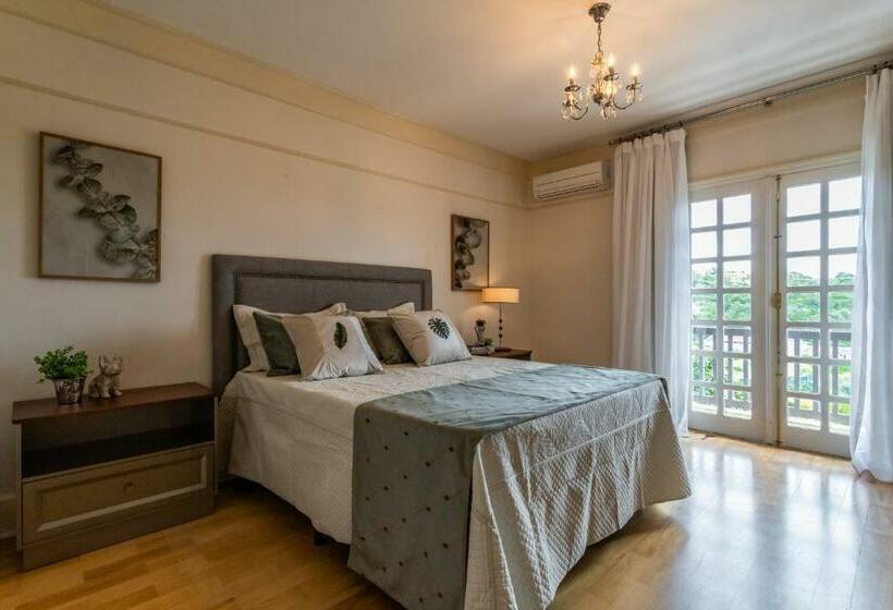 带阳台的豪华间, Natu Hotel Boutique & Spa