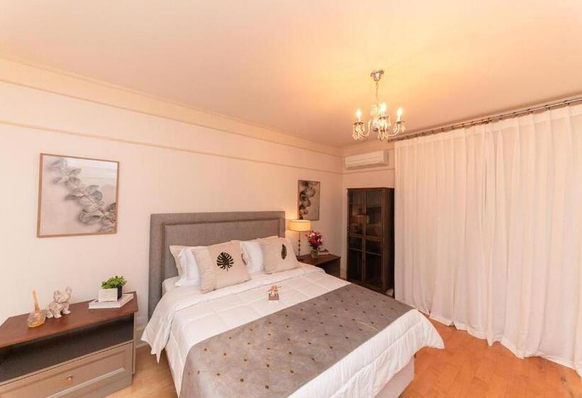 带阳台的豪华间, Natu Hotel Boutique & Spa