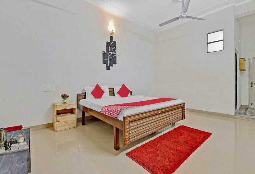 غرفة كلاسيكية ثلاثية, Oyo Flagship 87606 Divine