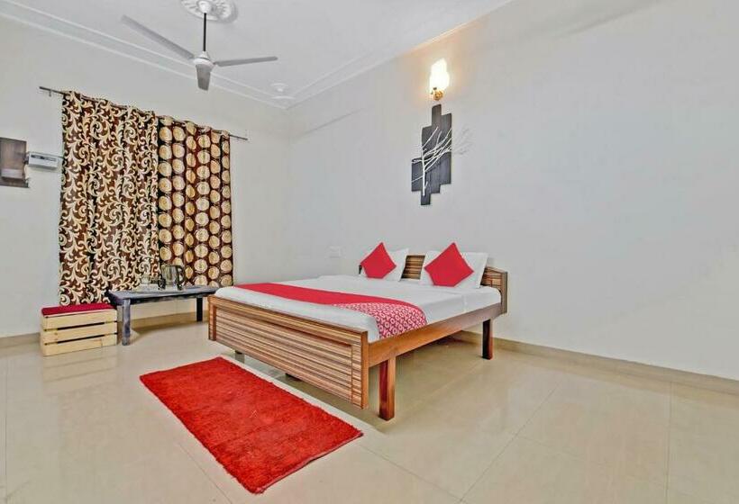 غرفة كلاسيكية ثلاثية, Oyo Flagship 87606 Divine