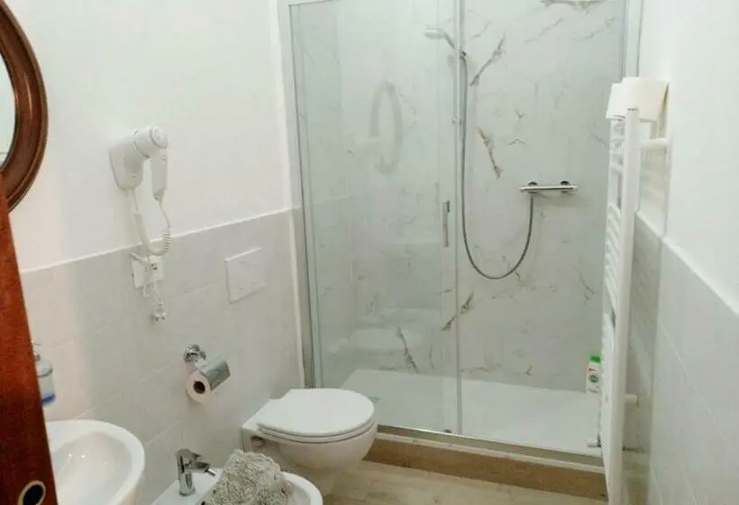 Standard-huone, Ai Giardini