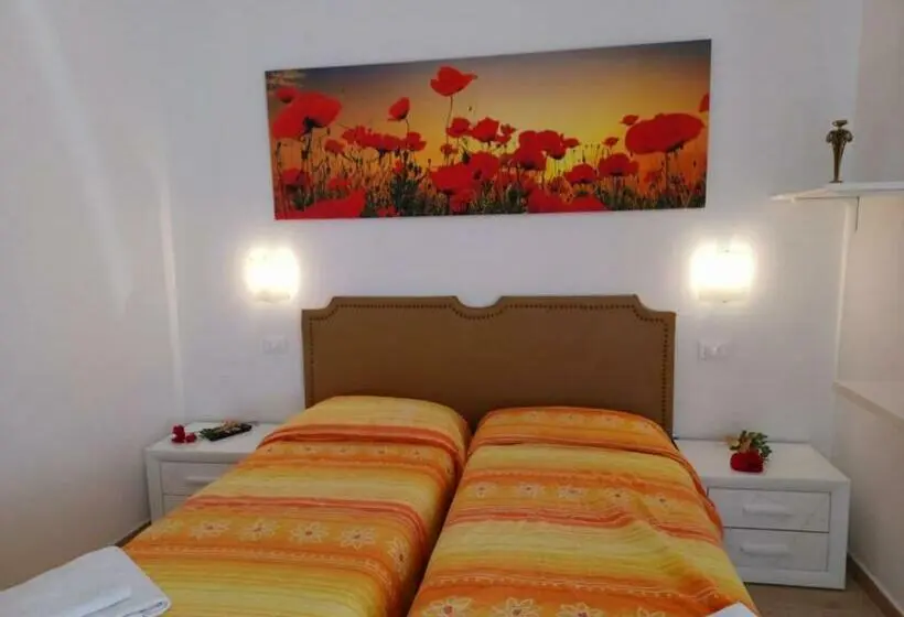 Standard-huone, Ai Giardini