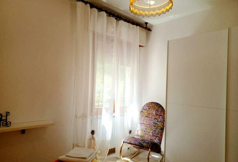 スタンダードルーム, Ai Giardini