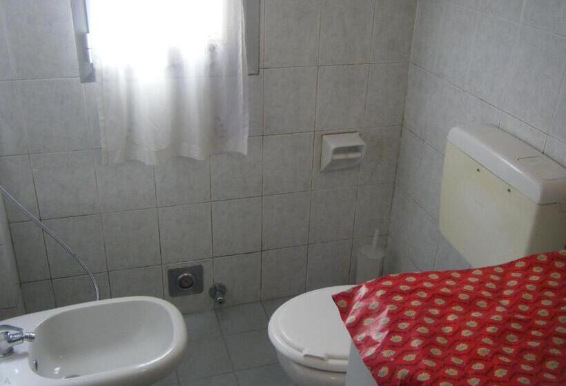 اتاق استاندارد, Camera Via Orfeo