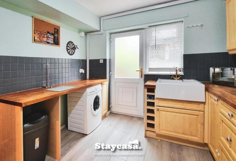 1间卧室的房子, Peaceful 1 Bedroom Annex With Lovely Garden