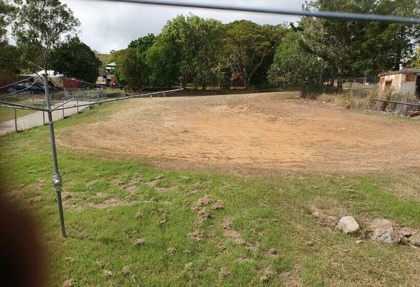 Апартаменты 1 Спальня, Golden Mt Rest Off Pepperina Lane