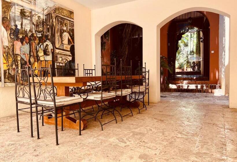 استودیوی استاندارد, Ermitage