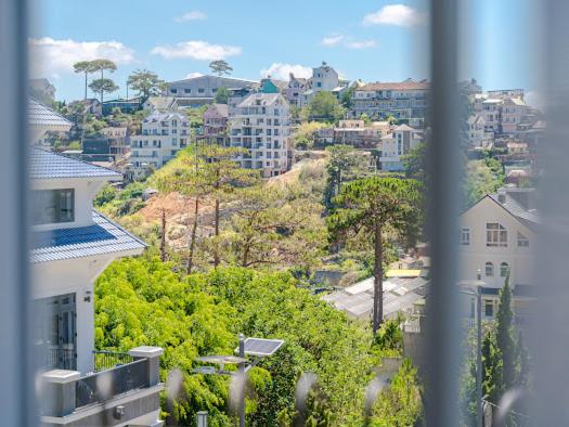 اتاق استاندارد با بالکن, La Cle  đà Lạt