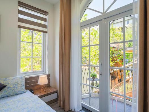 اتاق استاندارد با بالکن, La Cle  đà Lạt