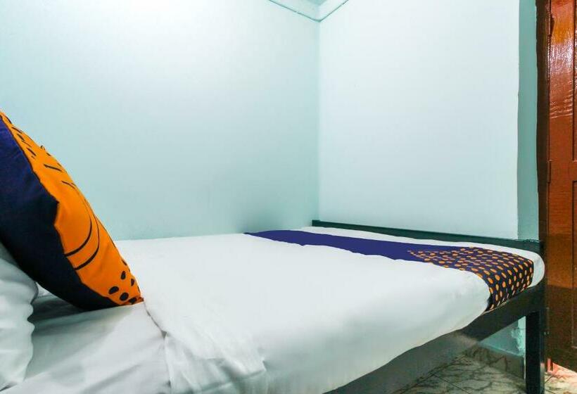 חדר קלאסי לשלושה, Oyo Flagship Hotel Annai