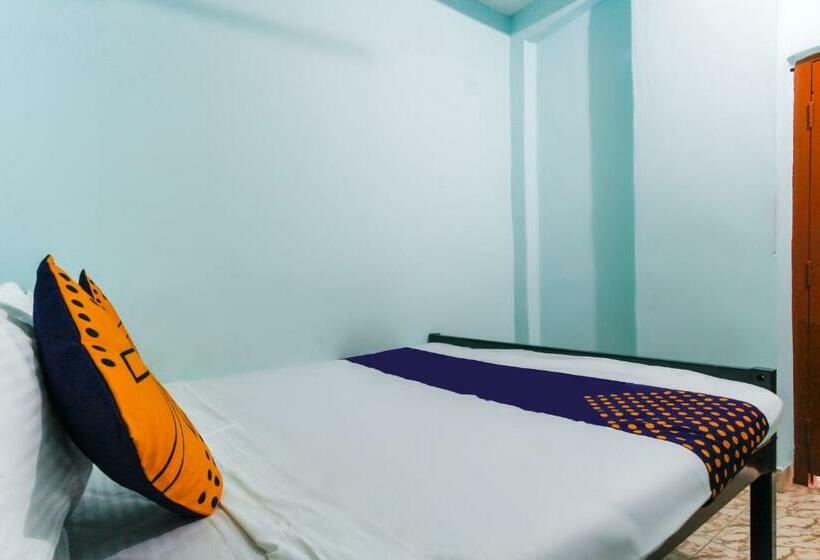 חדר קלאסי לשלושה, Oyo Flagship Hotel Annai