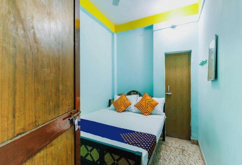 Трехместный Номер Классика, Oyo Flagship Hotel Annai