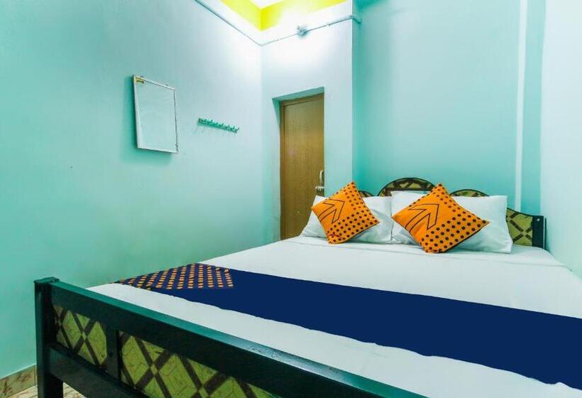 חדר קלאסי לשלושה, Oyo Flagship Hotel Annai