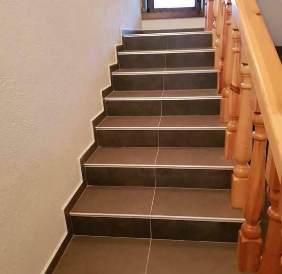 3间卧室的房子, къщи за гости с. любовище