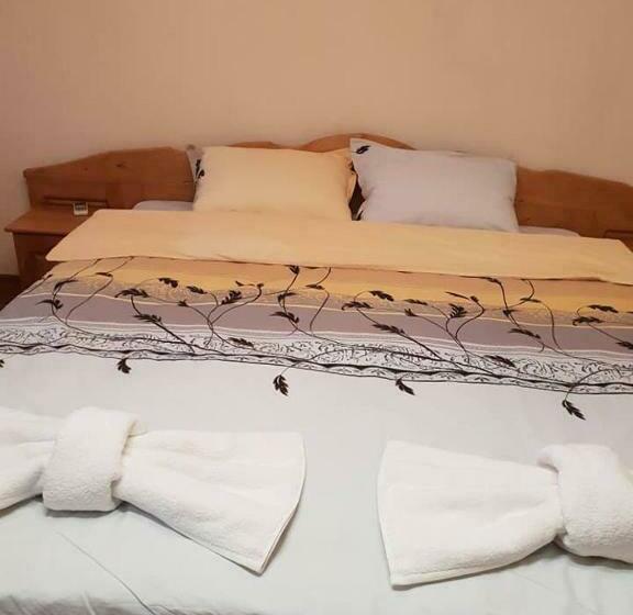 3间卧室的房子, къщи за гости с. любовище