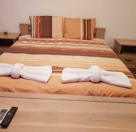 3间卧室的房子, къщи за гости с. любовище