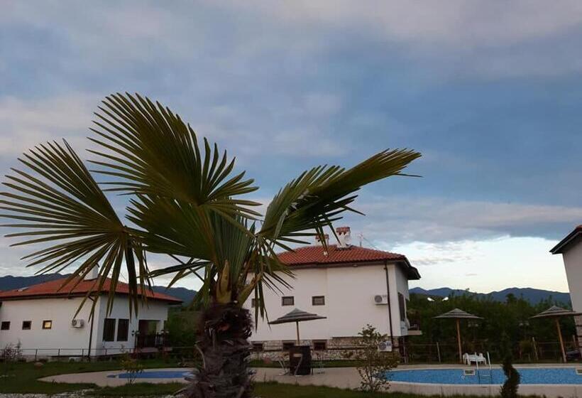 3间卧室的房子, къщи за гости с. любовище