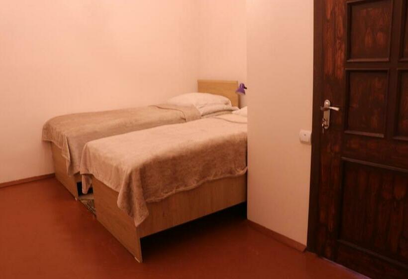 חדר סטנדרט, Legend Guest House