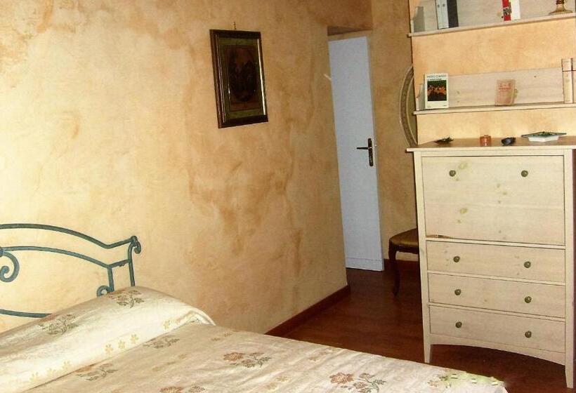 اتاق سوپریور, B&b Carolina Plebiscito R