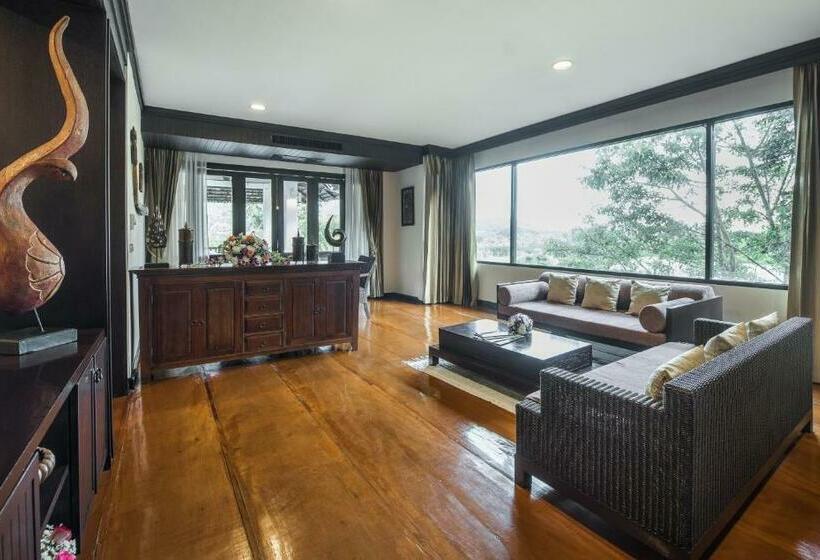 스위트, Gassan Khuntan Golf & Resort