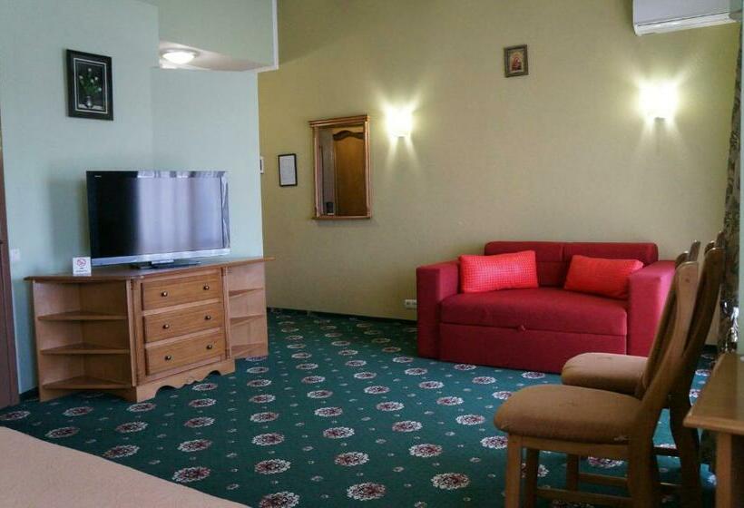 سوییت جونیور, сонячна долина готель фортеця