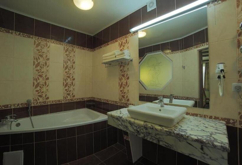 سوییت دوبلکس, сонячна долина готель фортеця