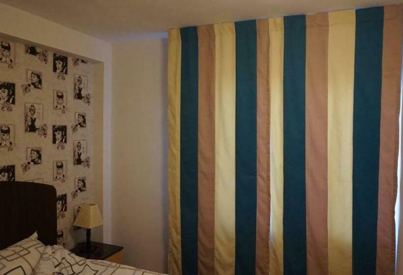 スタンダードルーム, Pensiunea Roua