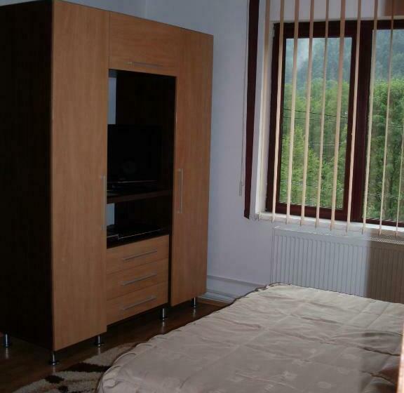 スタンダードルーム, Pensiunea Roua