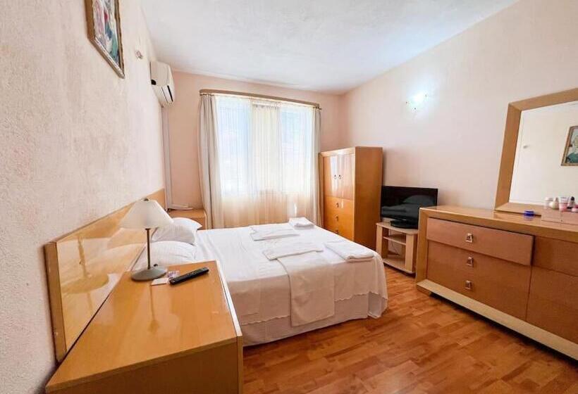 Номер Deluxe, Guest House Italia