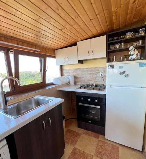 Апартаменты 2 Спальни, Guest House Italia