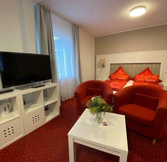 Номер Стандарт Вид на Сад, Pension Haus Talblick Edersee