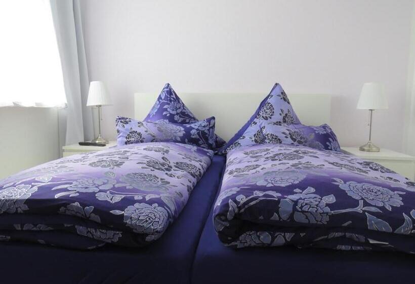 Апартаменты 2 Спальни, Pension Haus Talblick Edersee