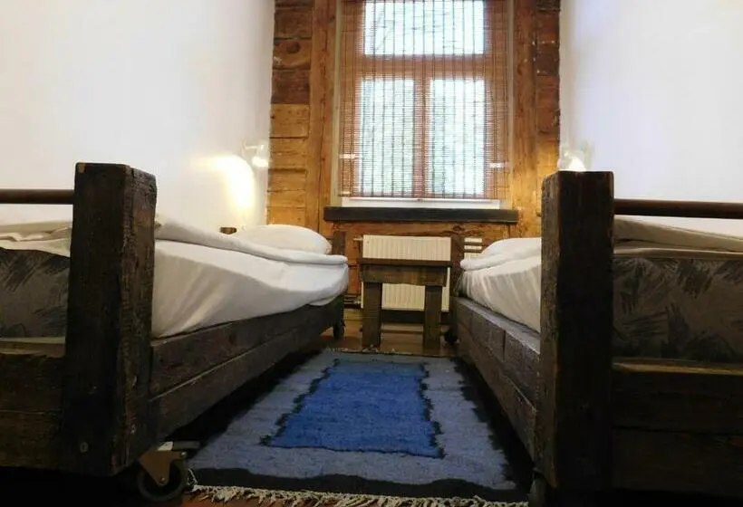 اتاق اکونومی, Senliepāja