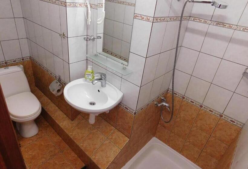 اتاق لوکس, Senliepāja