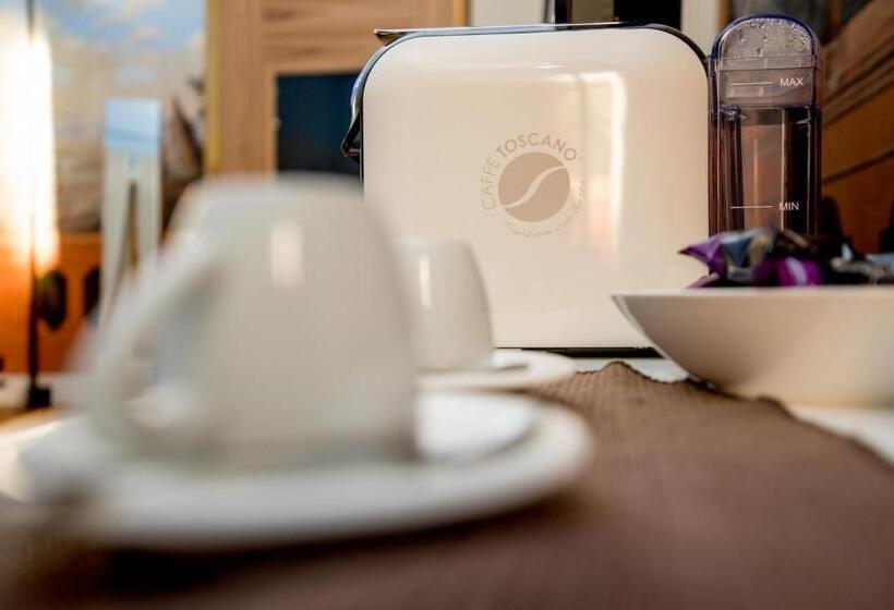 Полулюкс, Dimora Intini