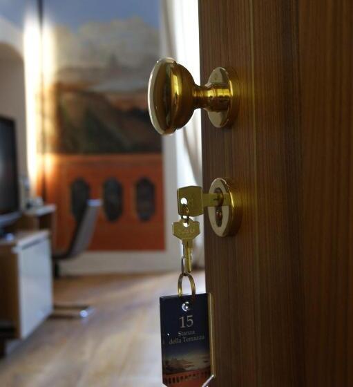 Полулюкс, Dimora Intini