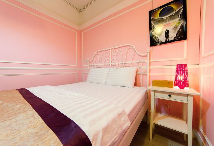 اتاق سوپریور, Lanying Home