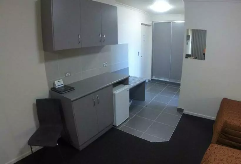 スタンダード4人部屋, Comfort Inn Clubarham