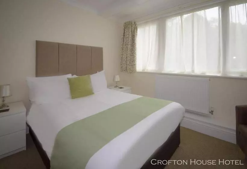 Camera Standard, Crofton House