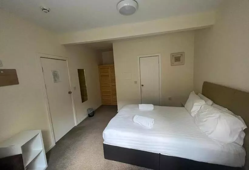 Camera Economy, Crofton House