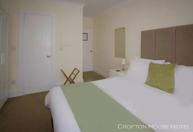Camera Standard, Crofton House