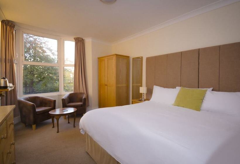 سوییت, Crofton House